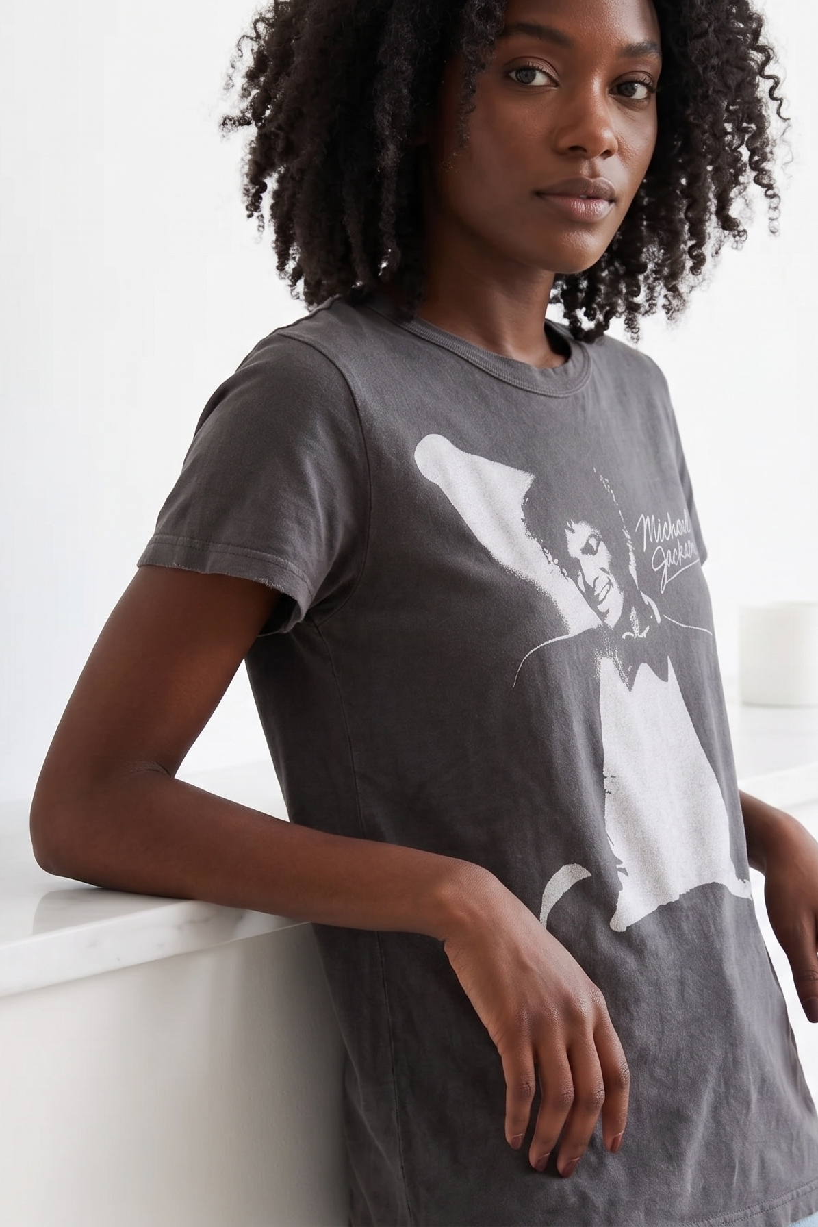 Michael Jackson gray t-shirt with a graphic design